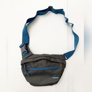 Mountainsmith Knockabout Grey and Blue Fanny Belt Crossbody Bag